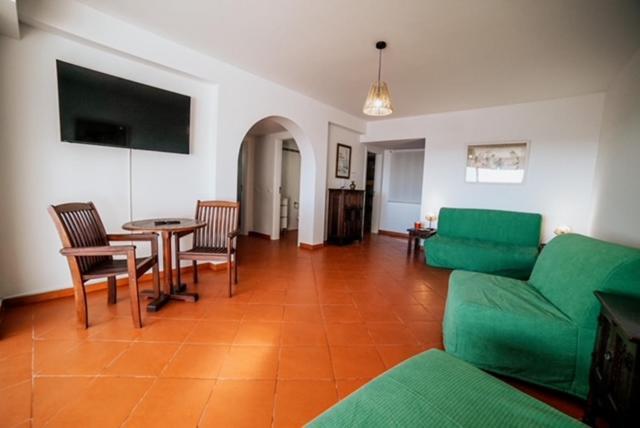 One Bedroom Apartment Marina View アルブフェイラ エクステリア 写真
